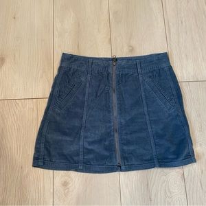 American eagle corduroy skirt